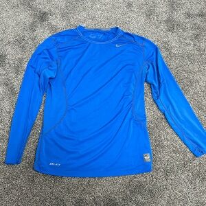 Men’s Nike Pro Combat Long Sleeve Shirt 449788-495 Size Medium